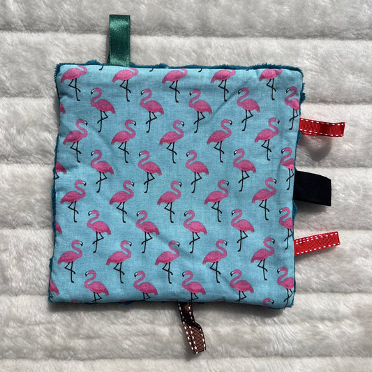 Doudou plat flamant rose