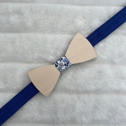 Nœud papillon en bois et tissu fleuri