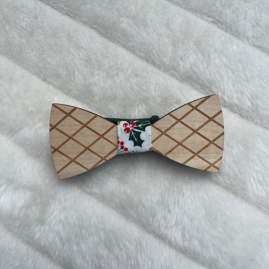 Nœud papillon en bois avec tissu de Noël